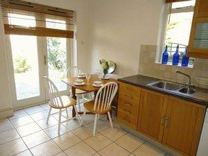 Photo 5- click for photo gallery